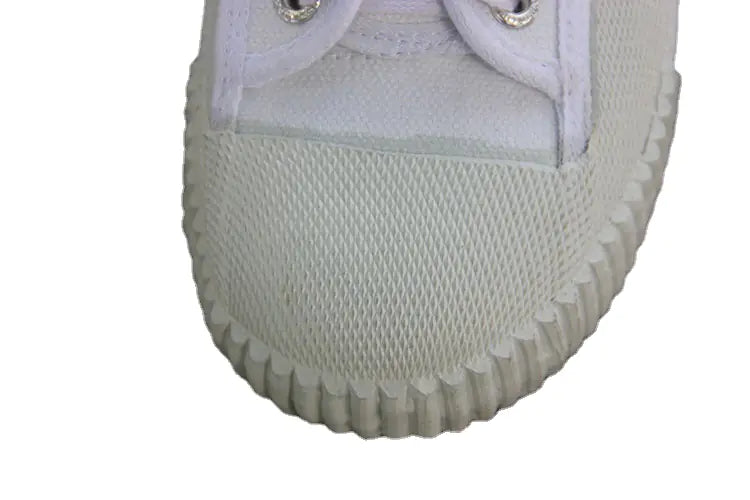 Ladies' Canvas Martial Arts Shoes for Taiji and Taekwondo