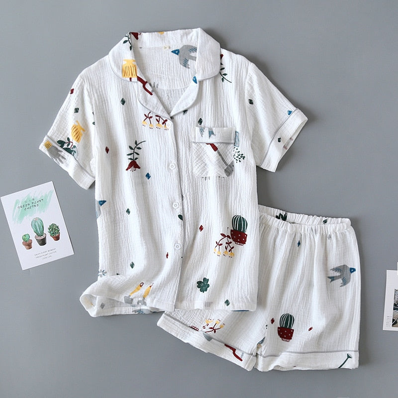 Japanese summer new ladies cotton gauze short sleeve shorts pajamas suit cute heart-shaped thin section home service suit woman