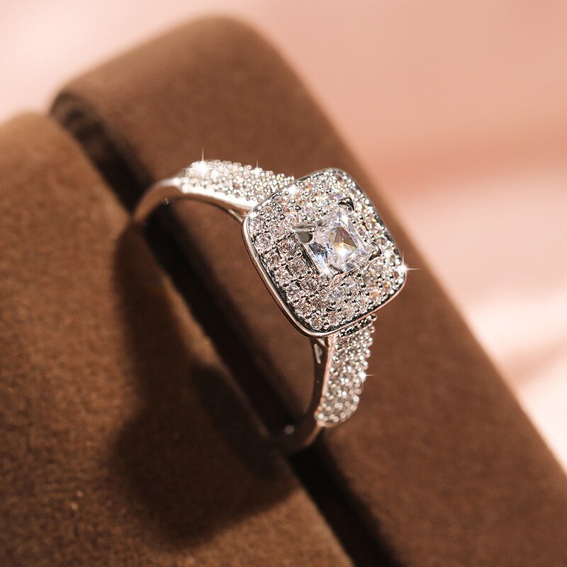 Luxury Silver Plate Wedding Engagement Cocktail Zircon Double-layer Finger Ring Designed for Women 925 Silver Ring Set