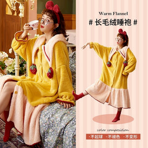 Strawberry Hooded Bathrobe Pajamas Fleece Nightwear Winter Women Warm Thick Coral Velvet Home Wear Nightgown Sleep Wear