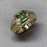 Business Rings for Men Metal Gold Plated Color Ring Luxury Domineering Green Zircon Ring Party Jewelry Gift Direct Sale