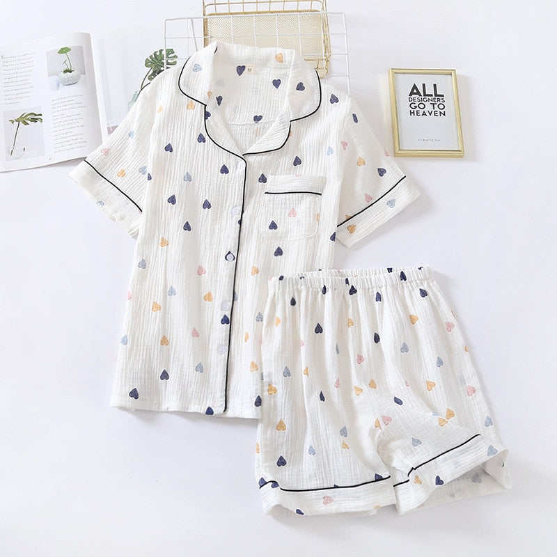 Japanese summer new ladies cotton gauze short sleeve shorts pajamas suit cute heart-shaped thin section home service suit woman