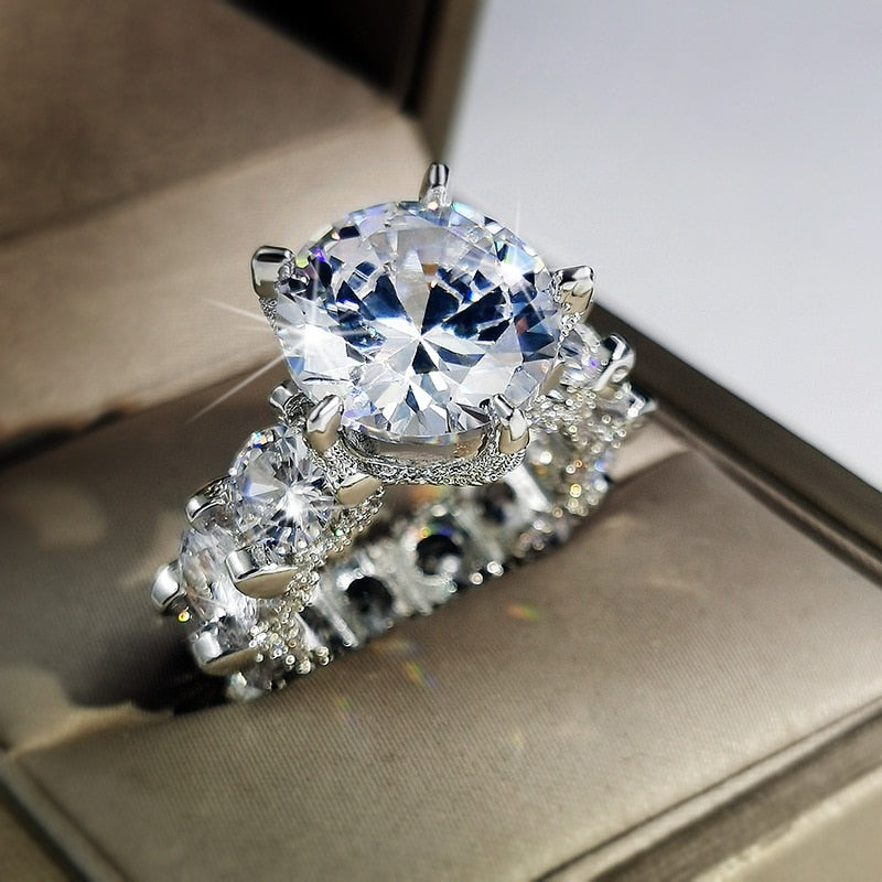 Luxury Silver Color Hip Hop Rings for Women Exquisite Fashion Inlaid with White Zircon Engagement Wedding Rings Jewelry