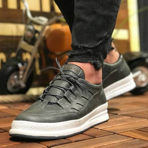 Designer Sneakers Casual Comfortable Flexible Fashion Leather Wedding Orthopedic Walking Shoe Sport Shoes For Men Women  Breathable Zapatos