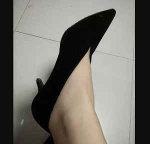 XGRAVITY 2020 Pop Star Pointed Toe Girl Thin Heel Woman Shoes Deep V Design Lady Fashion Shoes Elegant European Women Shoes C264