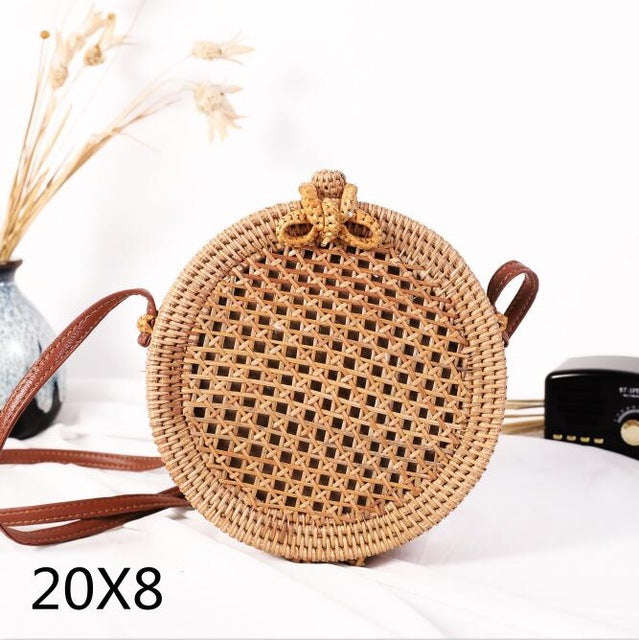 Round straw bag beach bag woven large capacity single shoulder hand crochet Summer girl bag