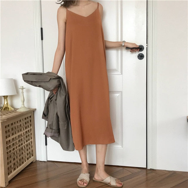 Black Spaghetti Strap Summer Dress Women Korean Quality V Neck Elegant Sundress Sexy Robe Femme Vintage Loose Women's Dress Midi